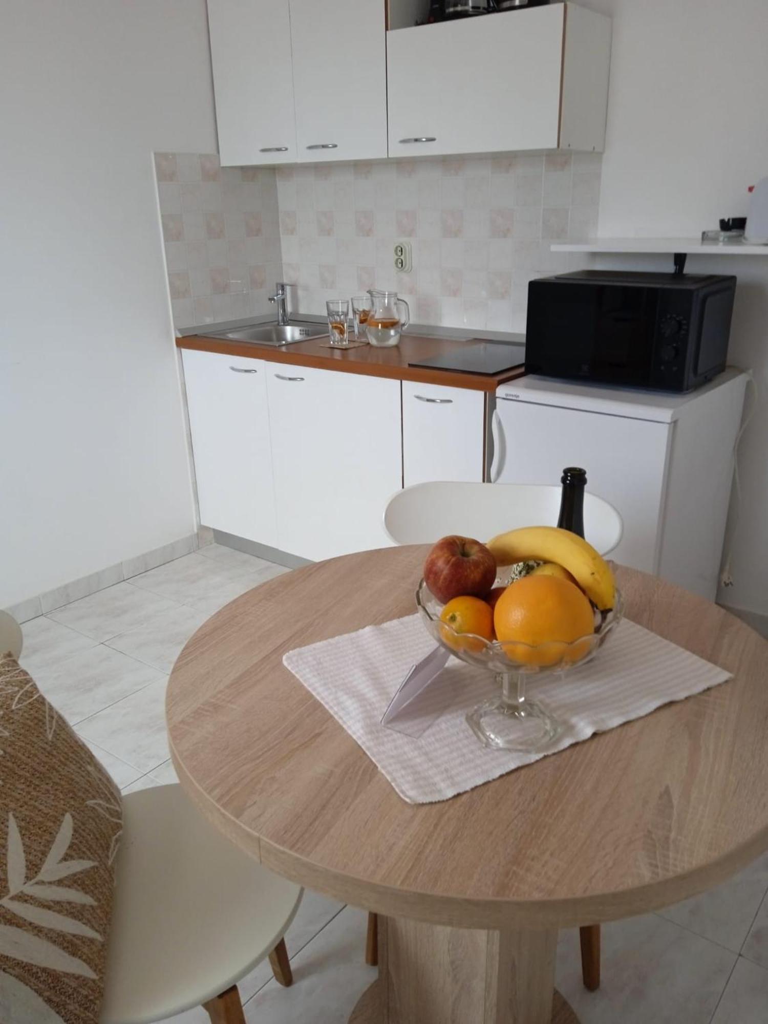 Apartmani Nila 스베타 네델자 외부 사진